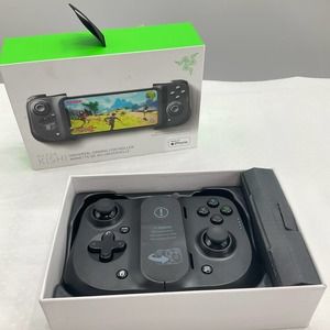 Razer Kishi Mobile Game Controller / Gamepad for iPhone iOS